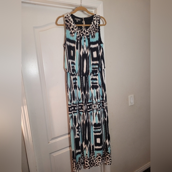 ROZ & ALI 14W Maxi length Dress, EUC - Picture 6 of 8